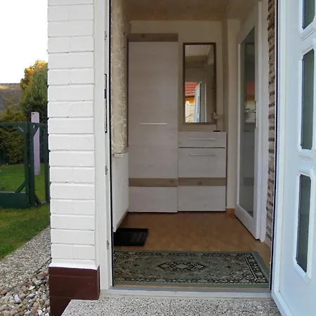 Kleine Mit Garten Und Terrasse Apartment Zingst